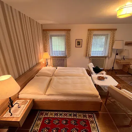 Πανσιόν Hattinger 3*